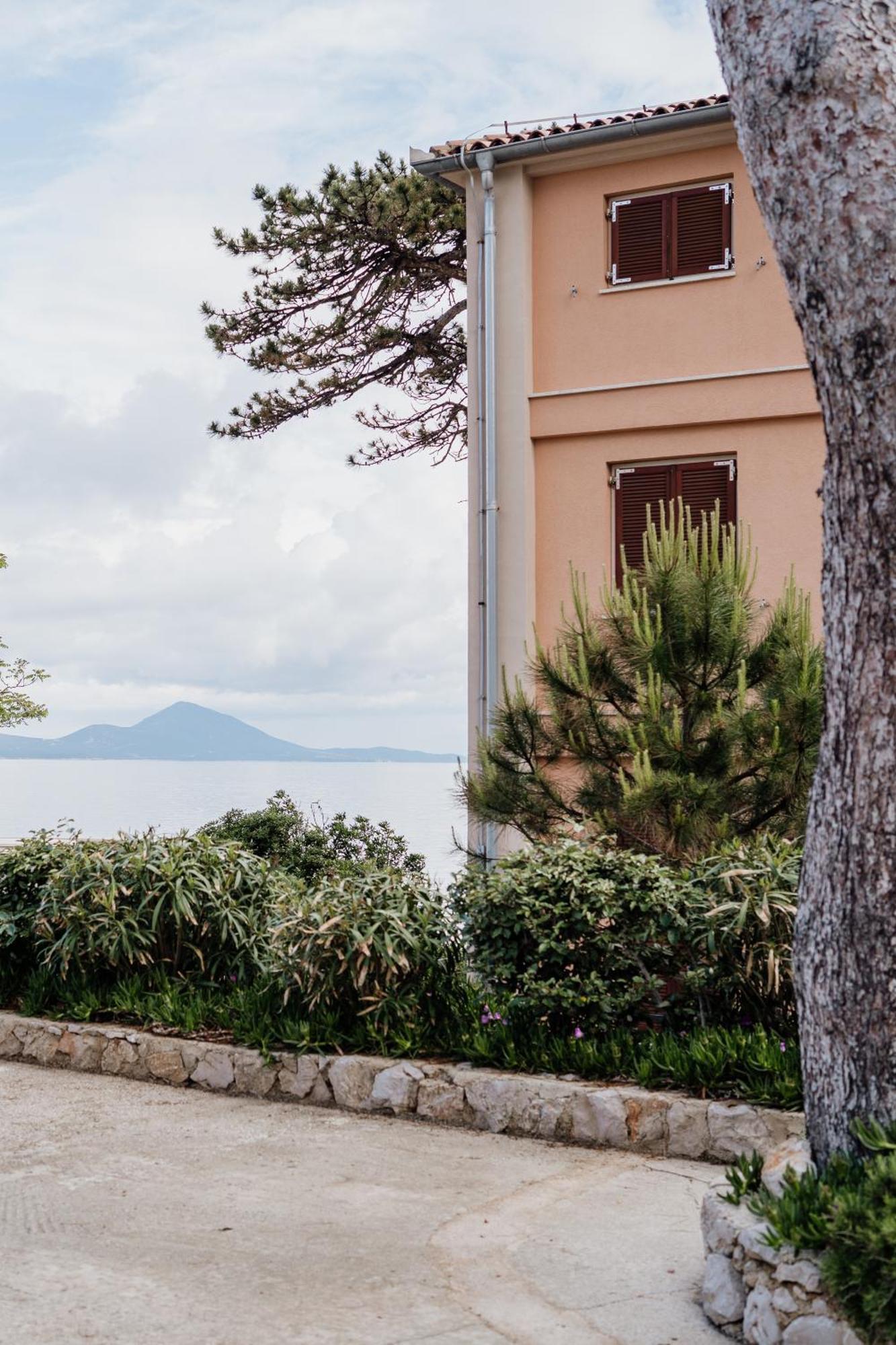 Apartmaji Punta Apartment Veli Lošinj Екстериор снимка